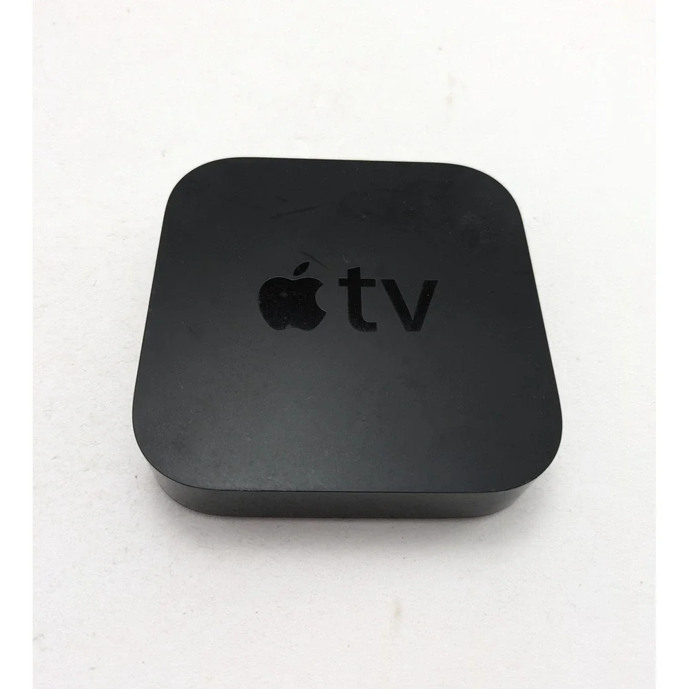 Apple TV (3rd Generation) 8GB Digital HD Media Streamer Black With Gray Remote
